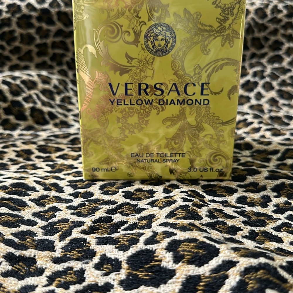 Versace Yellow Diamond